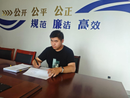 【興馬頭條｜員工風(fēng)采】沉心耕耘，自有光芒——何宇辰